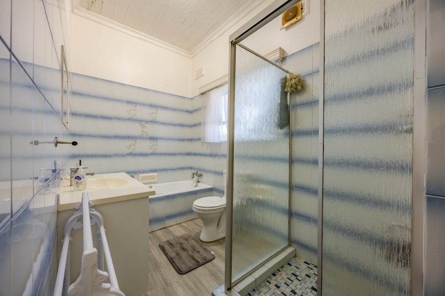 7 Bedroom Property for Sale in Wynberg Western Cape